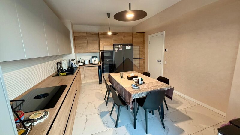 Vasile Lascar, duplex premium 4 camere, terase panoramice, 4 locuri de parcare